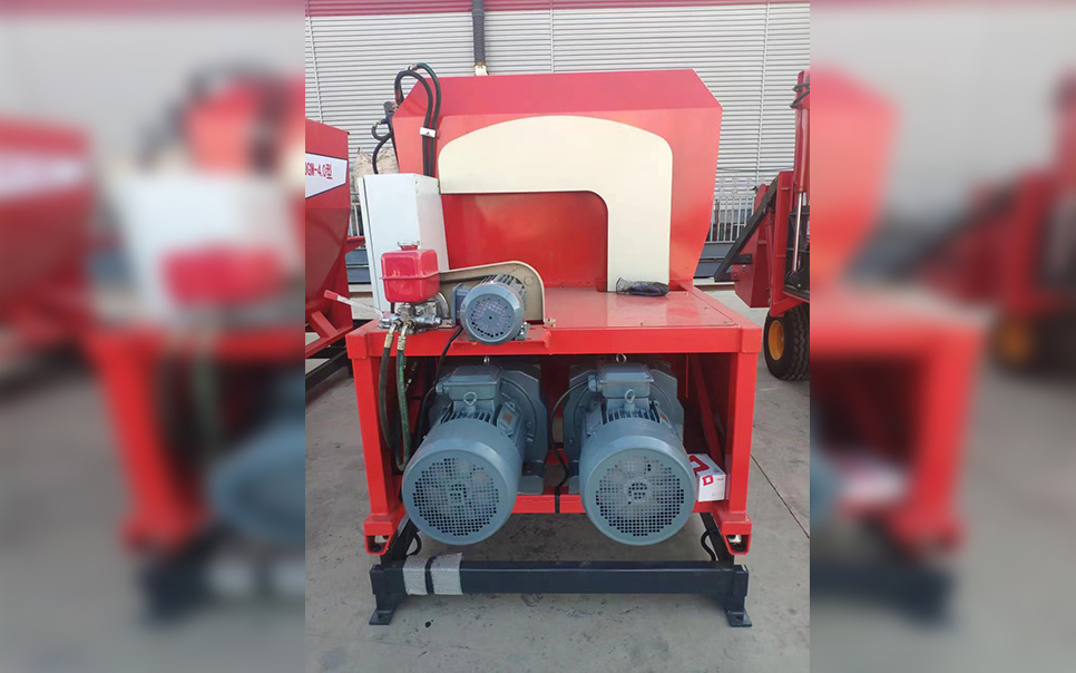 標題：9JGW-6.0型固定臥式全混日糧攪拌機
瀏覽次數：61
發(fā)表時(shí)間：2023-12-12